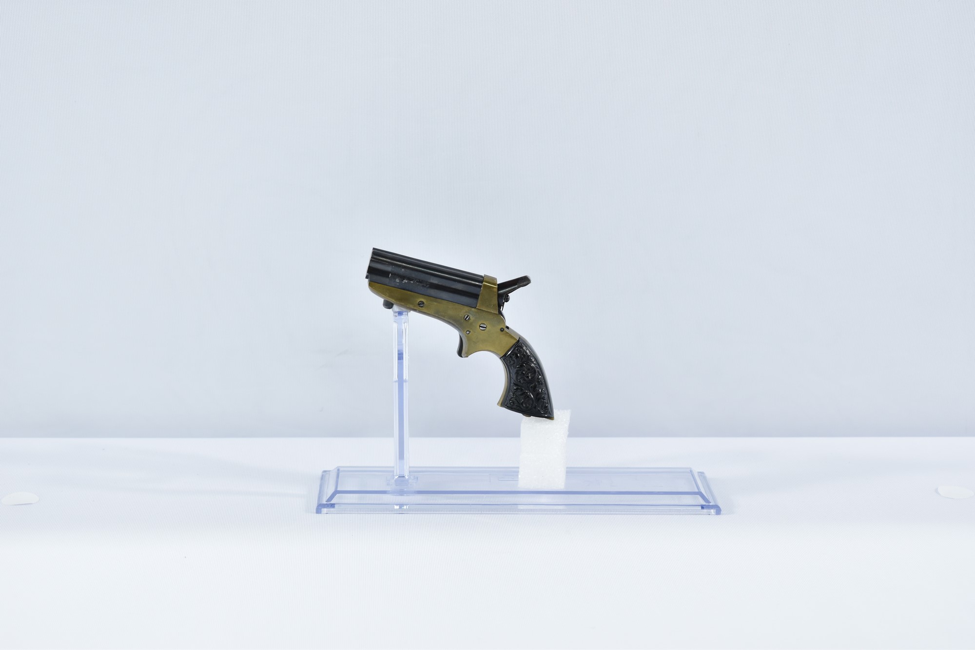 Derringer -​ 6mmFlobert Pistole