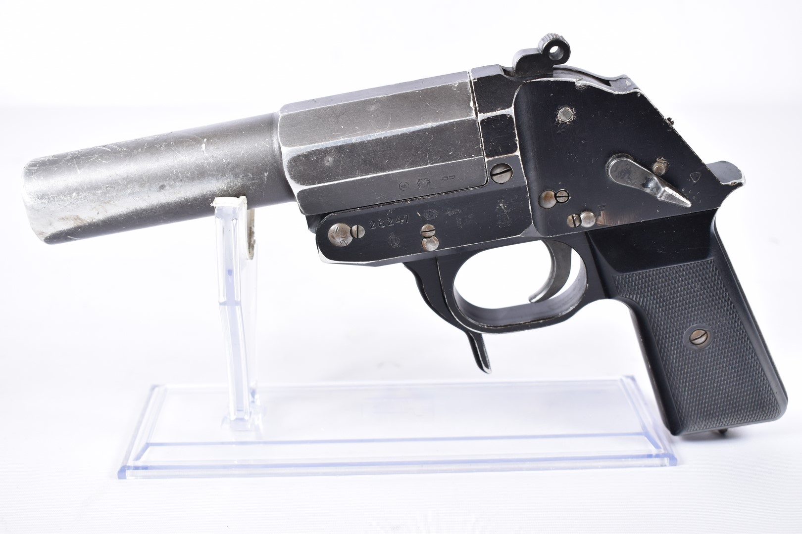 Suhl LP1​ 4 Signalpistolen